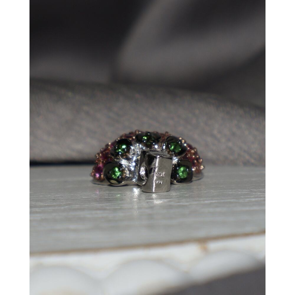 14k White Gold Strawberry Pendant 3.75G / 1in - Picture 3 of 4